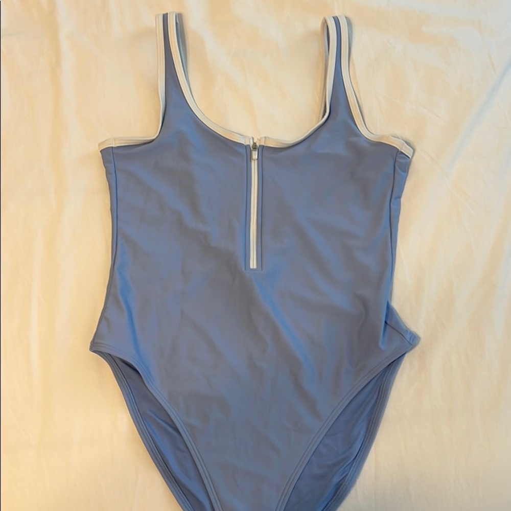 Old navy swimsuit